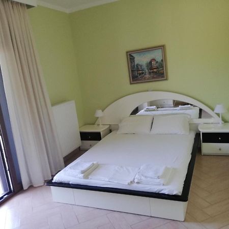 Villa Elva Asprovalta Buitenkant foto